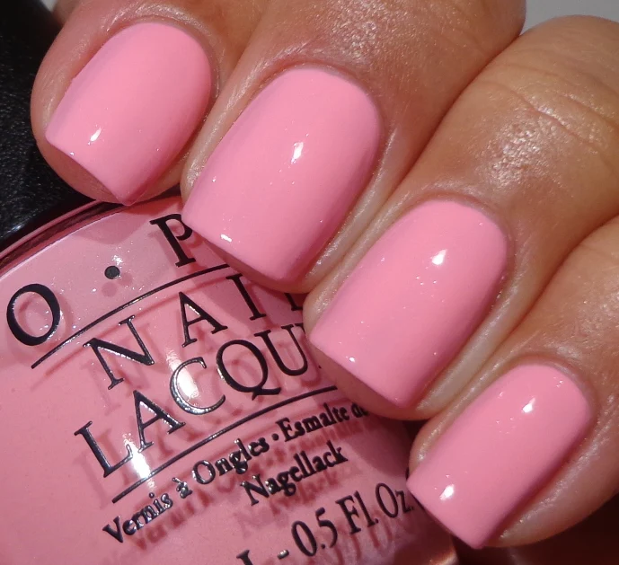 OPI Nail Lacquer Mini Couture De Minnie - Image 2