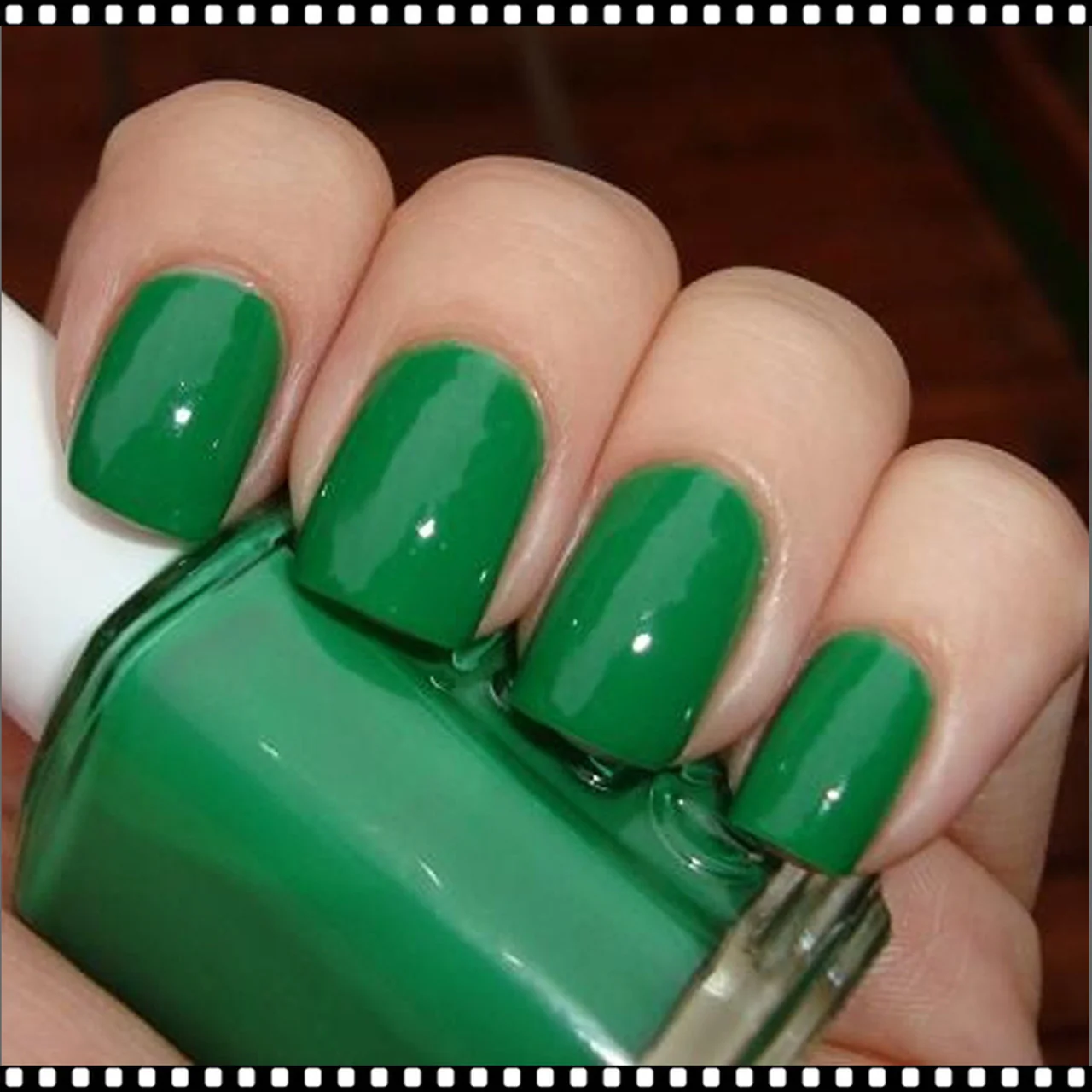 Essie Nail Polish Pretty Edgy 0.46 oz #725 - Image 2