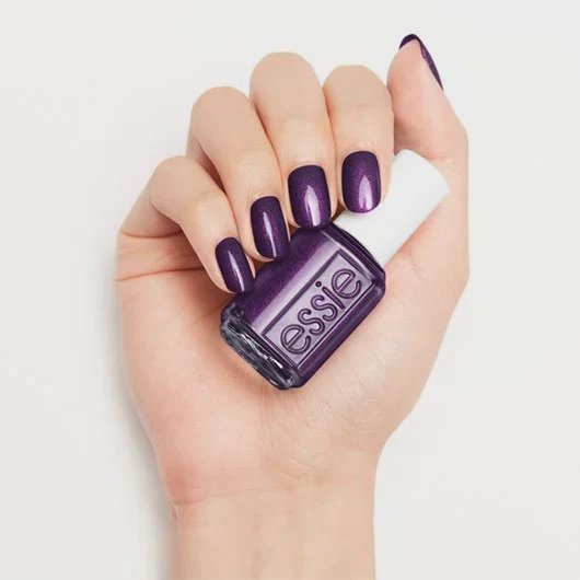Essie Nail Polish Sexy Divide 0.46 oz #666