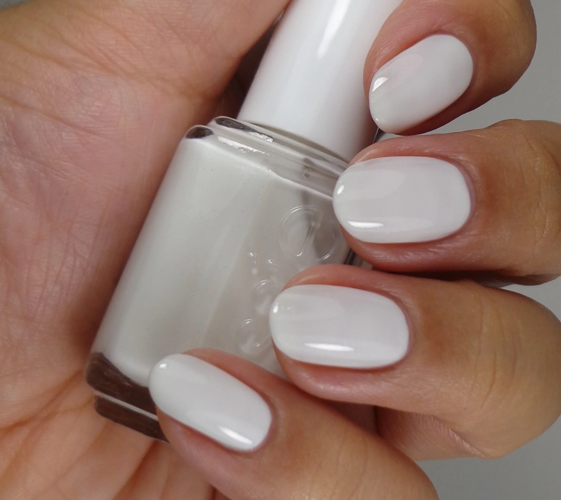 Essie Nail Polish She said yes 0.46 oz #867