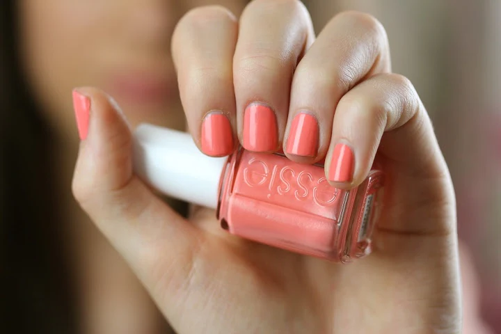 Essie Nail Polish Tart Deco 0.5 oz #709