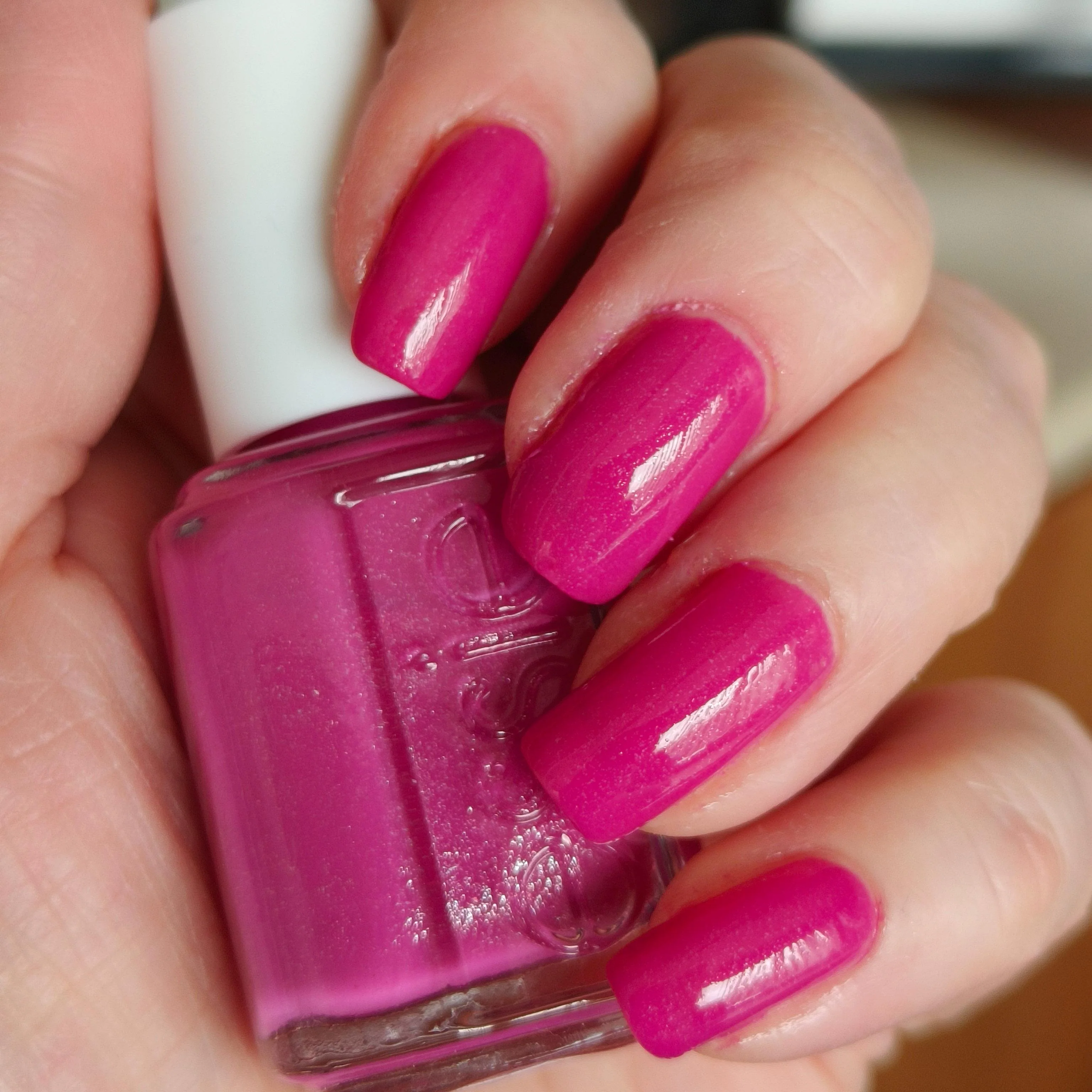 Essie Nail Polish The Girls are out 0.46 oz #842