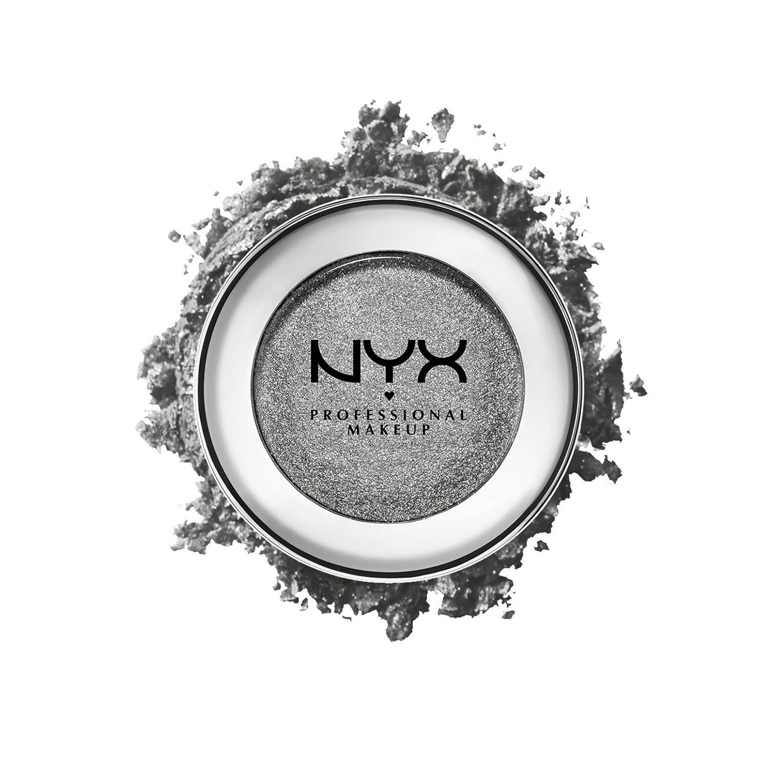 NYX Prismatic Eyeshadow in Frostbite Metallic Finish - Image 3
